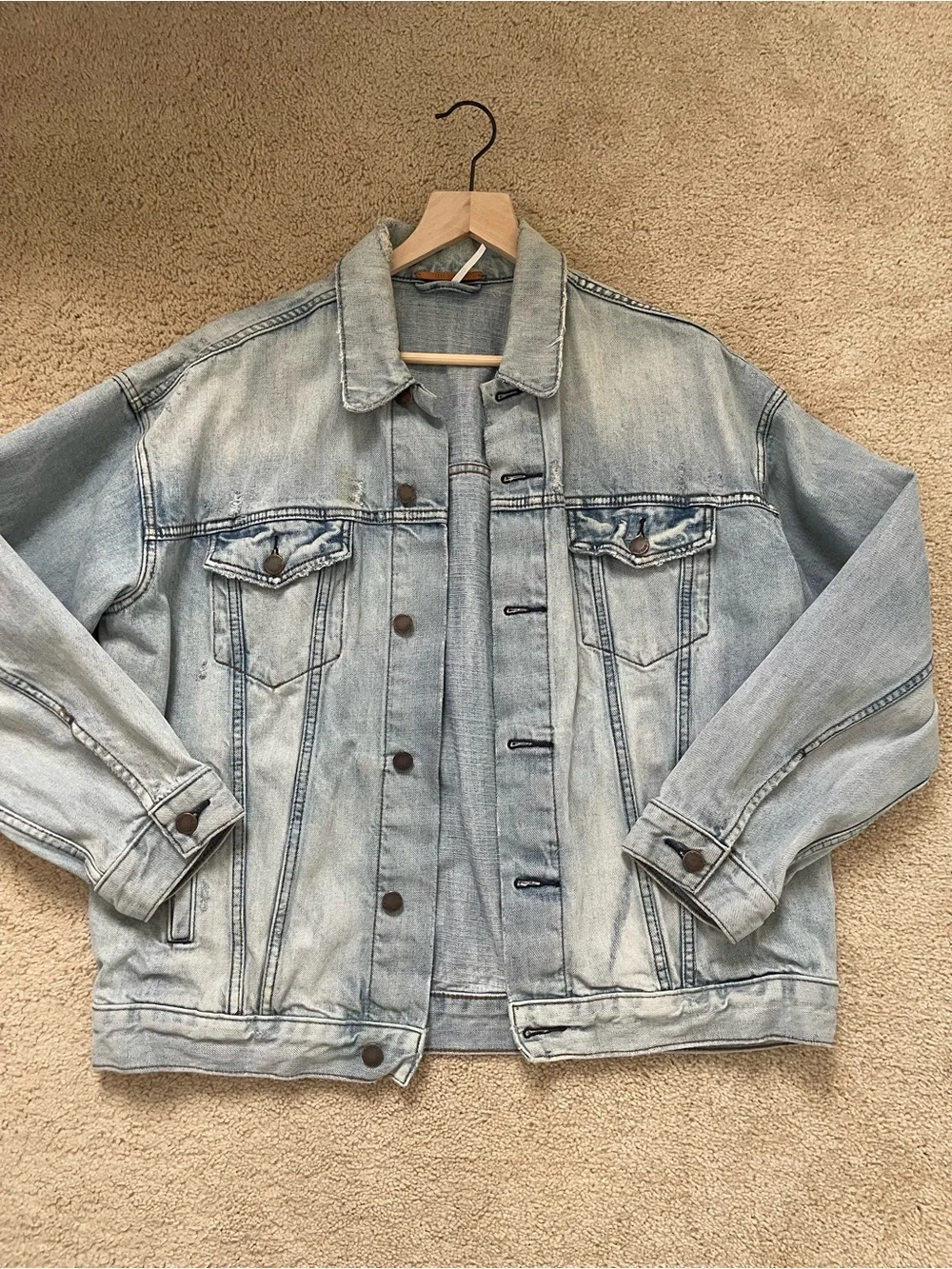 Free people We The Free oversized denim trucker jacket XS/S - Picture 4 of 10
